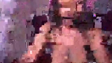 Snapshot of mrs_birddie_20 chatting on 06/20/26, 08:17 mrs_birddie_20 online show from 06/20/26, 08:17