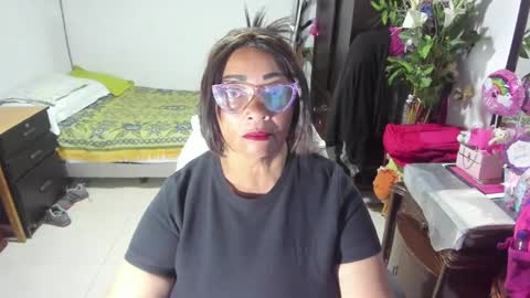 Snapshot of mrs_mommy chatting on 03/02/25, 09:54 mrs_mommy online show from 03/02/25, 09:54