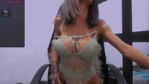 Snapshot of mrsemma chatting on 12/09/24, 01:18 Ema online show from 12/09/24, 01:18