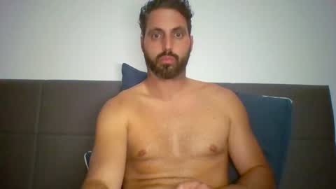 Snapshot of mrshaggy92 chatting on 06/18/26, 07:29 mrshaggy92 online show from 06/18/26, 07:29