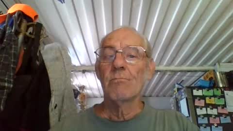 Snapshot of mrsubman chatting on 07/27/26, 07:32 Chuck online show from 07/27/26, 07:32