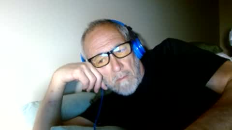 mrtease5 online show from 04/26/26, 08:28