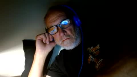 mrtease5 online show from 05/24/26, 07:24