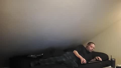 Snapshot of mrxhere chatting on 10/26/25, 04:02 mrxhere online show from 10/26/25, 04:02