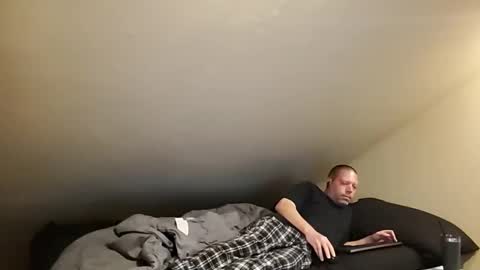 Snapshot of mrxhere chatting on 11/04/25, 09:58 mrxhere online show from 11/04/25, 09:58