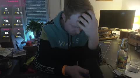 Sascha online show from 03/15/26, 04:57