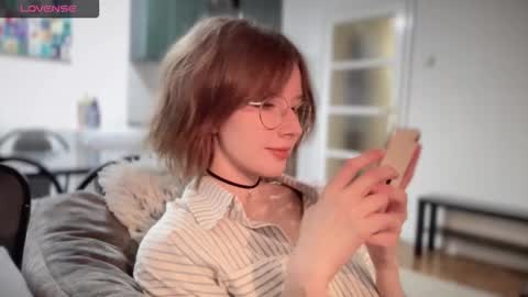 Snapshot of ms_christiana chatting on 11/19/25, 07:36 ms_christiana online show from 11/19/25, 07:36