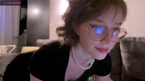 Snapshot of ms_christiana chatting on 03/23/26, 05:17 ms_christiana online show from 03/23/26, 05:17