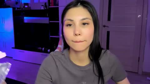 ms_emily_ online show from 02/28/26, 07:26