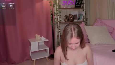 Eva 3 online show from 09/26/25, 12:53