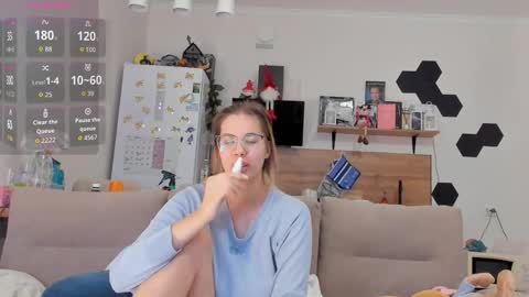 Ms ForYOU online show from 01/09/26, 03:53