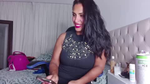Snapshot of ms_freya chatting on 03/12/25, 04:08 Freya online show from 03/12/25, 04:08