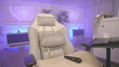 Samantha online show from 03/07/25, 03:40