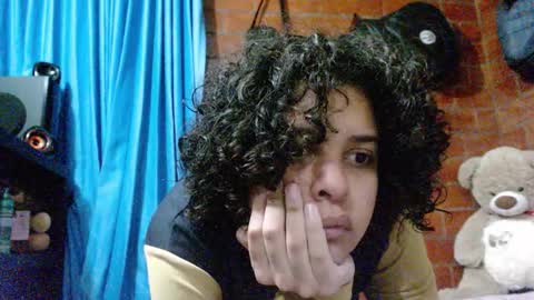 Snapshot of ms_leydi chatting on 11/02/25, 01:41 ms_leydi online show from 11/02/25, 01:41