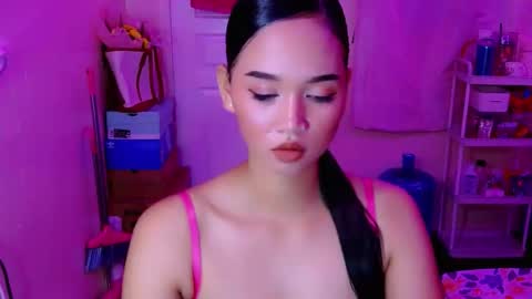 ms_maria8888 online show from 12/14/25, 02:22