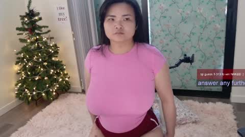 R o r i  SnapChat heyroriv2 wednesday - sunday Noon oclock mountain - 5pm mountain online show from 01/30/25, 10:19