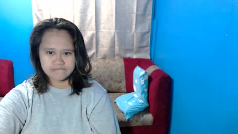 Snapshot of ms_nathalie chatting on 02/06/25, 02:26 Nathalie online show from 02/06/25, 02:26