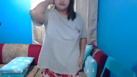 Snapshot of ms_nathalie chatting on 02/15/25, 05:30 Nathalie online show from 02/15/25, 05:30