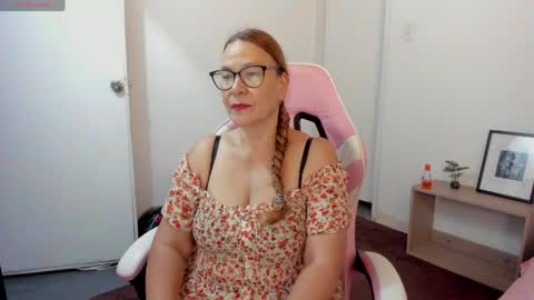 Snapshot of ms_samanta chatting on 05/19/26, 11:05 ms_samanta online show from 05/19/26, 11:05