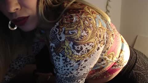 Sofia online show from 12/18/24, 06:14