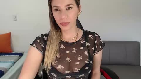 Sofia online show from 09/19/25, 12:28