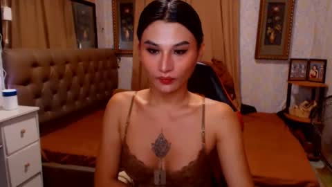 Snapshot of msasianbigcockts chatting on 09/19/25, 10:27 Thea online show from 09/19/25, 10:27