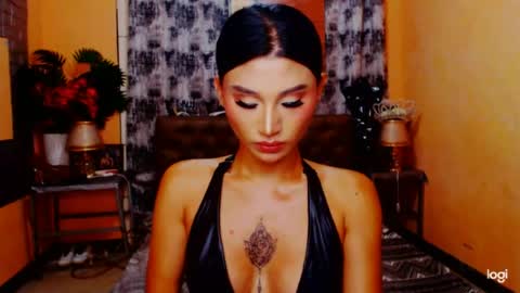 Snapshot of msasianbigcockts chatting on 06/17/26, 11:56 Thea online show from 06/17/26, 11:56