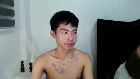 mscherry_ online show from 12/01/25, 12:43