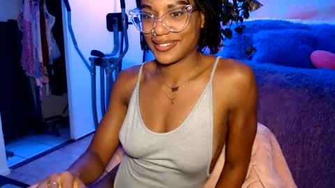 Snapshot of msemonibrown chatting on 06/25/26, 06:40 CocoSage online show from 06/25/26, 06:40