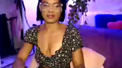 Snapshot of msemonibrown chatting on 07/06/26, 04:53 CocoSage online show from 07/06/26, 04:53