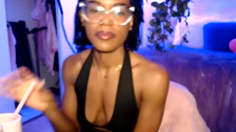 Snapshot of msemonibrown chatting on 07/07/26, 06:47 CocoSage online show from 07/07/26, 06:47