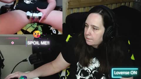 MsGamerGirl69 online show from 04/12/26, 05:45