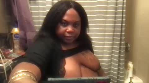 Chocolate  Candy   Stick online show from 12/21/24, 02:19