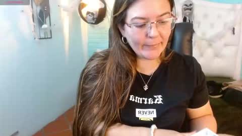 Jossie online show from 10/26/25, 03:23