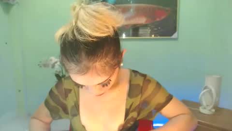 msmeygan online show from 11/20/25, 06:40