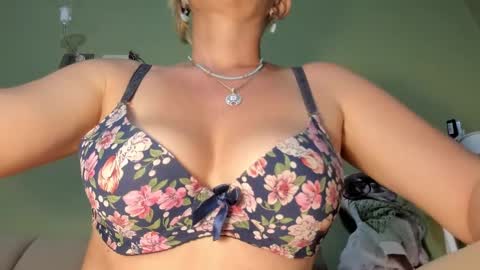 MsPurrfectLove online show from 03/02/25, 02:43