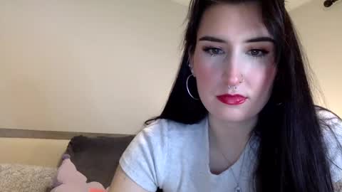 Snapshot of msrubyhayes chatting on 12/10/24, 03:52 Ruby online show from 12/10/24, 03:52