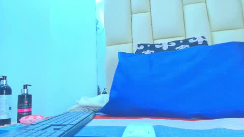 Snapshot of mss_mar chatting on 10/28/25, 03:10 FERNANDA 3 online show from 10/28/25, 03:10