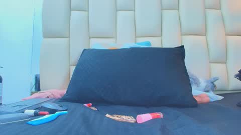 Snapshot of mss_mar chatting on 11/26/25, 03:07 FERNANDA 3 online show from 11/26/25, 03:07