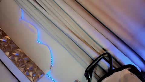 Pinky Wilson online show from 04/23/26, 03:25