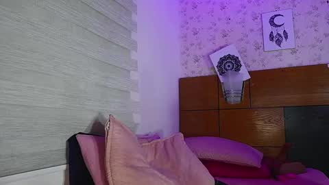 Snapshot of mssburbuja chatting on 02/17/25, 06:09 Manuela online show from 02/17/25, 06:09