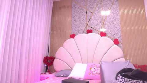 Snapshot of mssburbuja chatting on 02/14/26, 03:14 Manuela online show from 02/14/26, 03:14