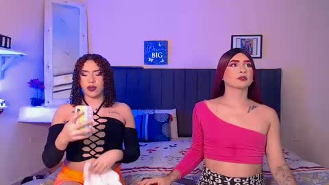 Snapshot of msspenelopedick chatting on 09/14/25, 11:09 Aaron And Alex online show from 09/14/25, 11:09