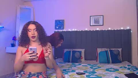 Snapshot of msspenelopedick chatting on 10/15/25, 03:50 Aaron And Alex online show from 10/15/25, 03:50