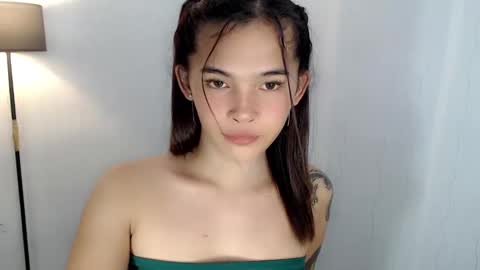 Snapshot of mstefany chatting on 12/17/24, 07:37 tefany online show from 12/17/24, 07:37