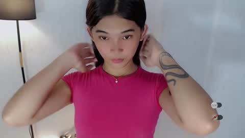 Snapshot of mstefany chatting on 01/24/25, 11:04 tefany online show from 01/24/25, 11:04