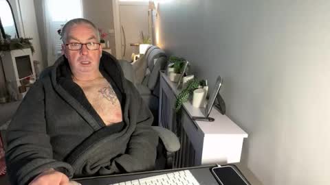 mtb1697 online show from 12/17/25, 08:53