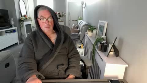 mtb1697 online show from 03/25/26, 10:43