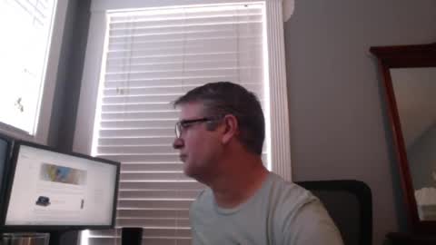 Snapshot of mtbrdr76 chatting on 05/01/26, 05:39 Fun time Daddy online show from 05/01/26, 05:39