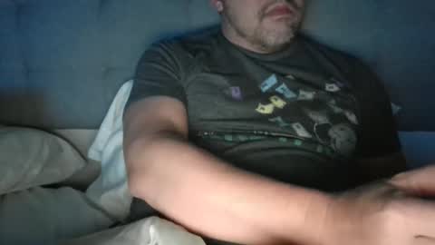 Snapshot of mtman5 chatting on 01/20/25, 03:15 mtman5 online show from 01/20/25, 03:15